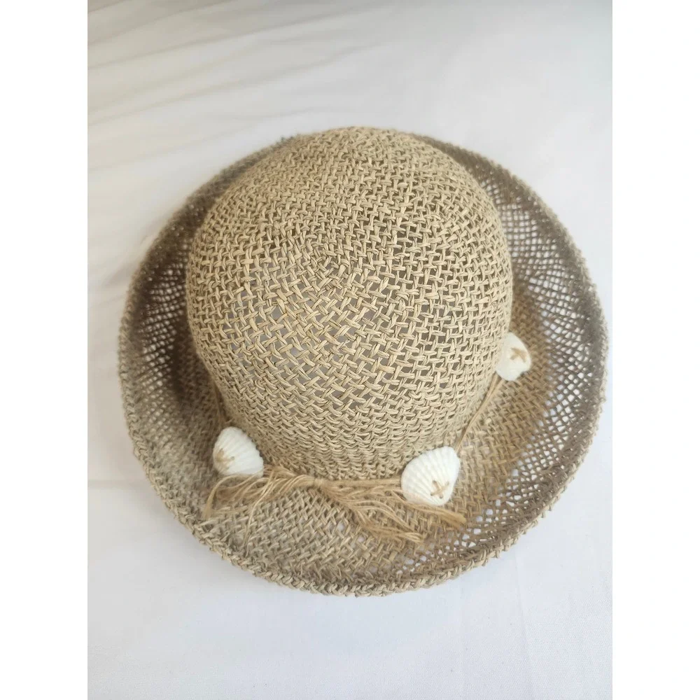 Woven Straw Beach Sun Hat with Seashell Detail Natural Tan Boho Summer Accessory